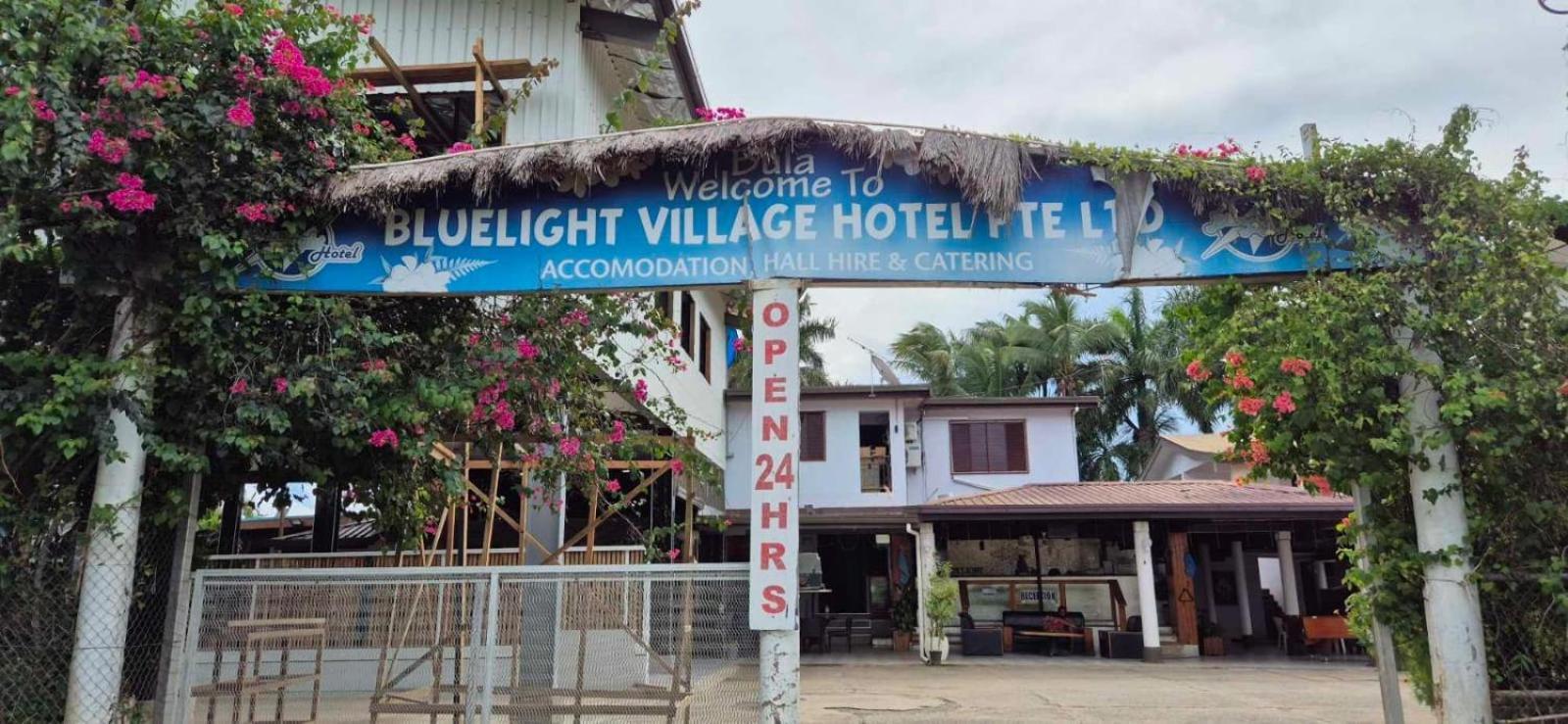 Bluelight Village Hotel Nadi Exteriör bild